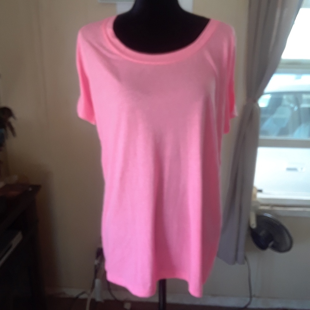 HP 5/14 And 6/15. Pink T Shirt